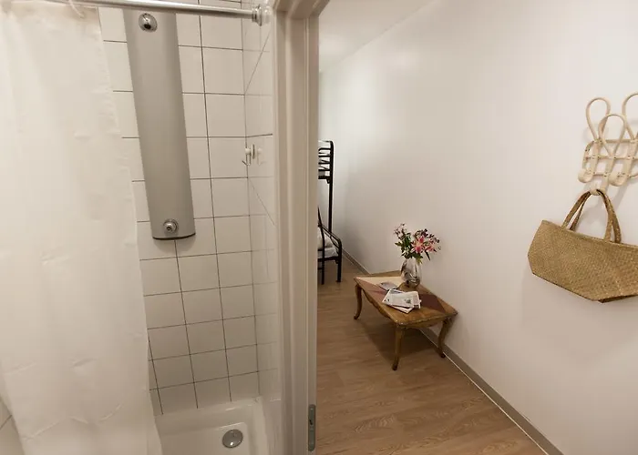 Dormitory Room Mixed